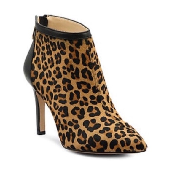 Adrienne Vittadini Shoes - NWT Adrianne Vittadini Nyla Leopard Bootie | 7
